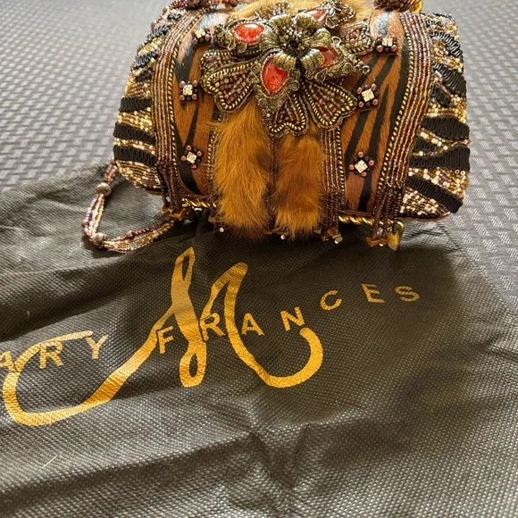 Mary Frances designer hand bag - Picture 2 of 6